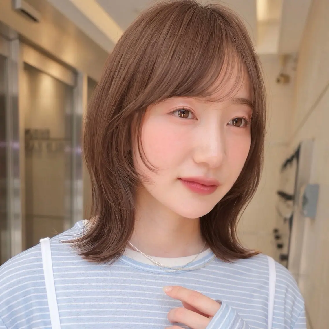 ミディアム カット ヘアカラー 似合わせ/ベージュ /レイヤー/りほ🤍のヘアスタイル
