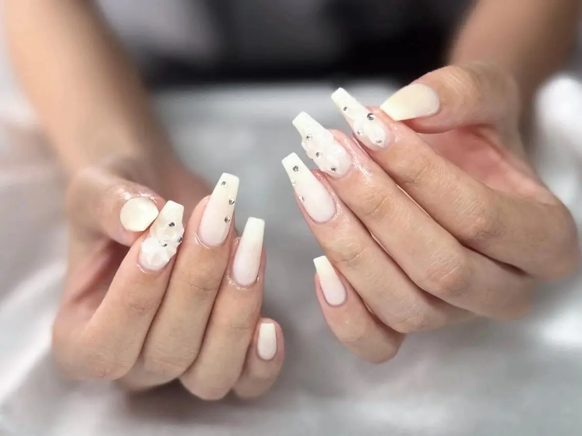 【長さ出し10本】持ち込みデザインOK＆パーツ6個まで無料💎オフ別の写真