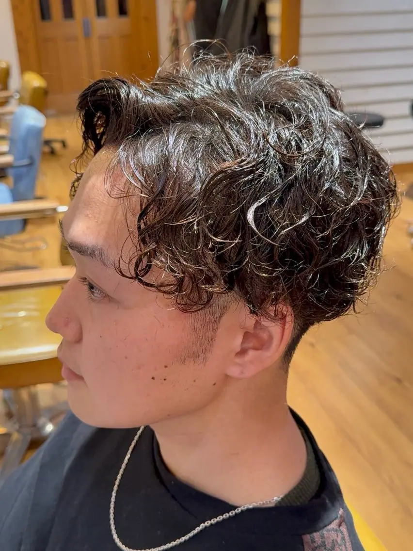 メンズ カット パーマ 関 彩花のヘアスタイル