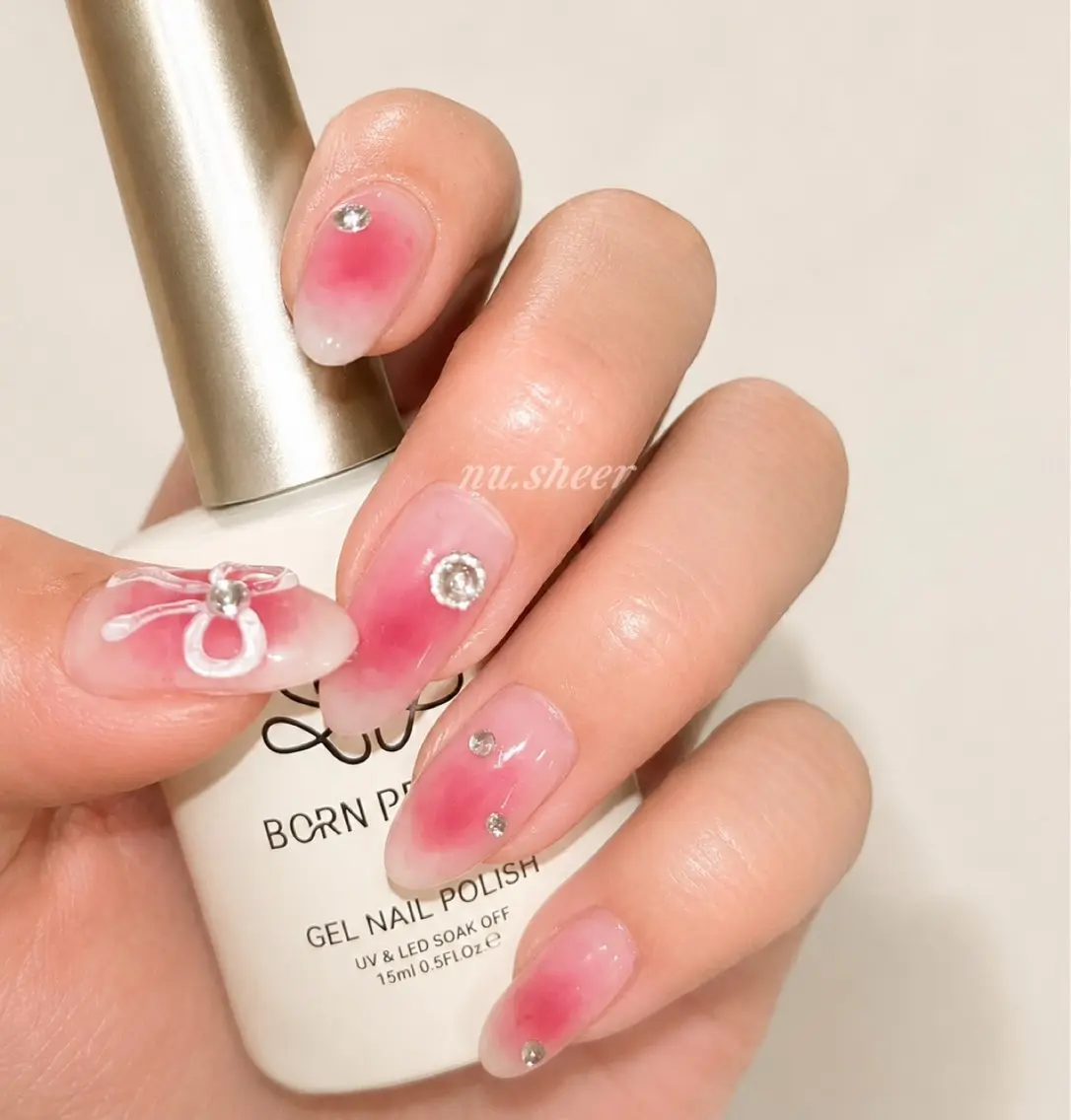 ネイル チークネイル リボン ハンドネイル nu.sheer honoのネイルデザイン
