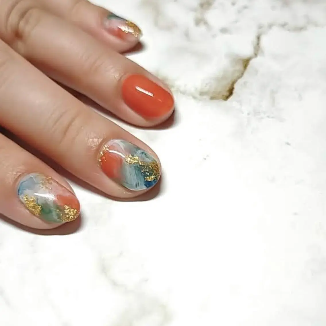 ネイル ジェルネイル ニュアンスネイル オレンジ NAIL MOONのネイルデザイン