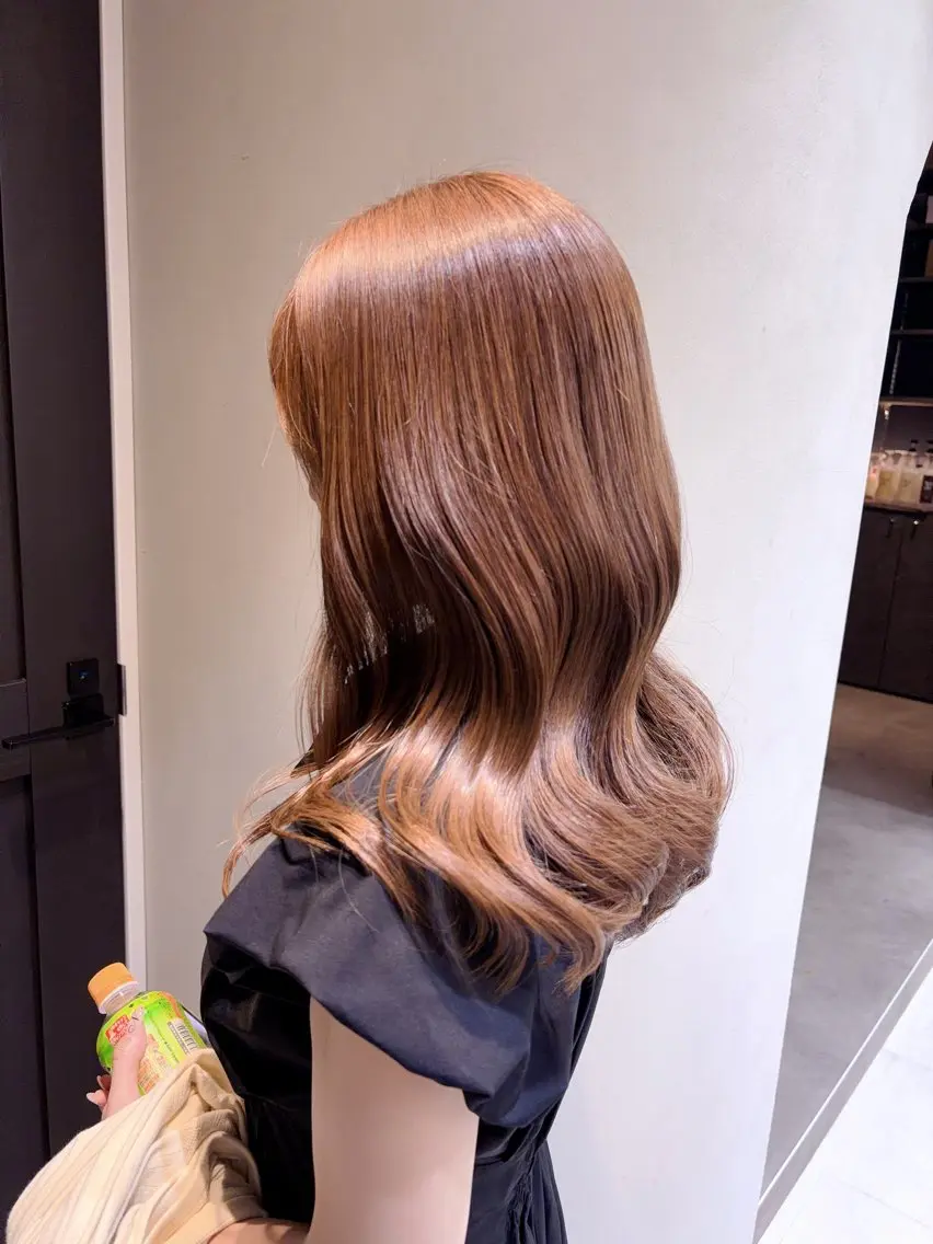 セミロング カラー カット ヘアカラー トリートメント 村山 茉衣のヘアスタイル