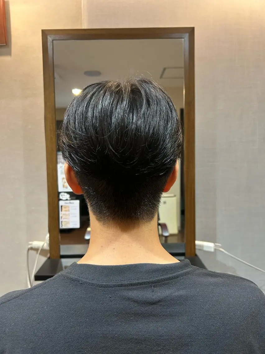 メンズ 吉田 仁海のマツエク・マツパデザイン