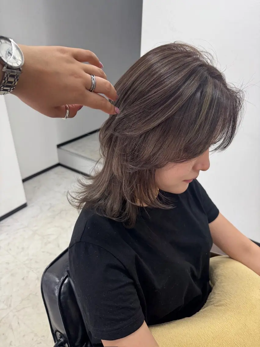 ミディアム カラー カット ヘアカラー トリートメント ヒラガカナ▼ ECLAT HAIRのヘアスタイル