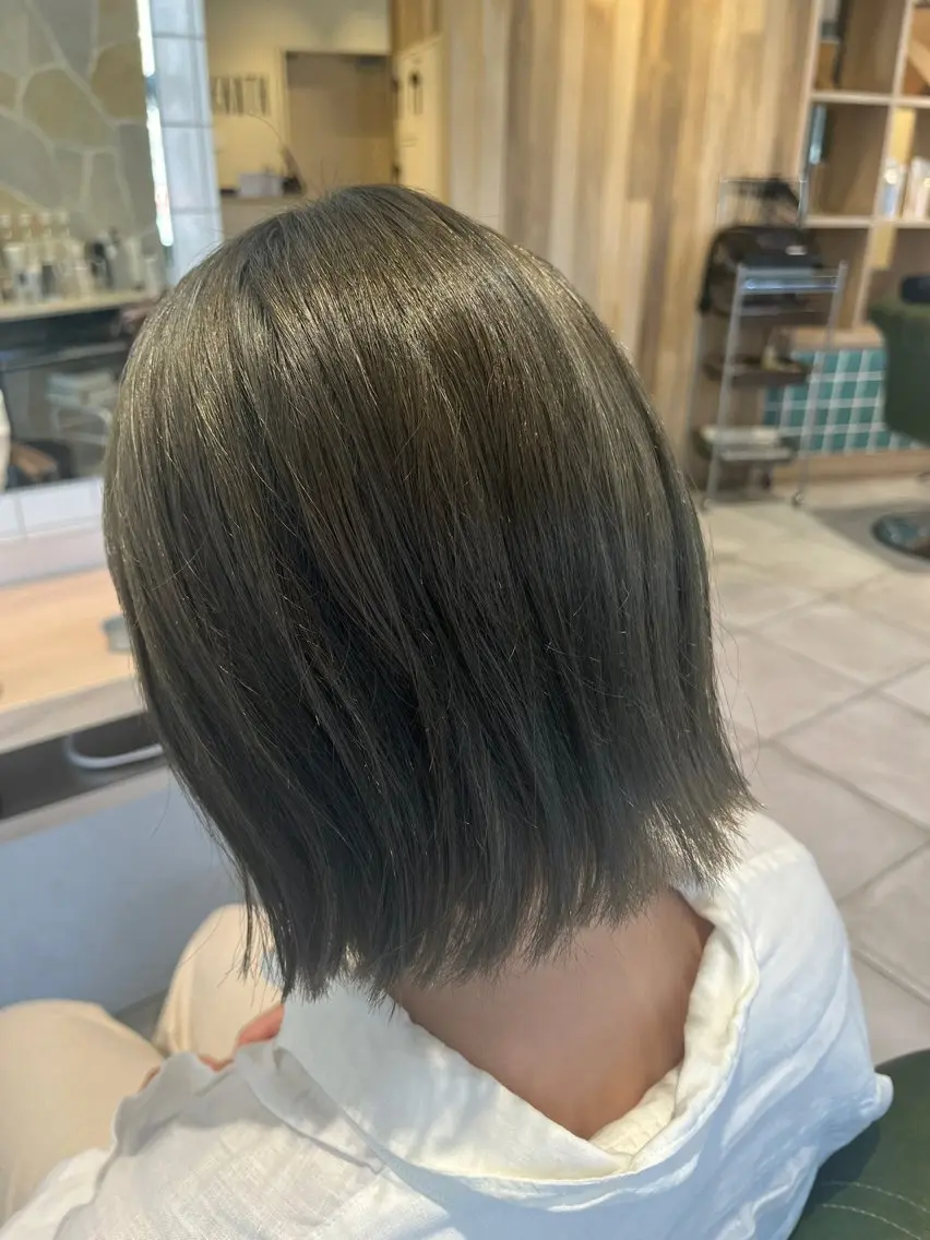 💓平日限定😆💓カット&艶カラー&ファイバーフレックストリートメント💕の写真