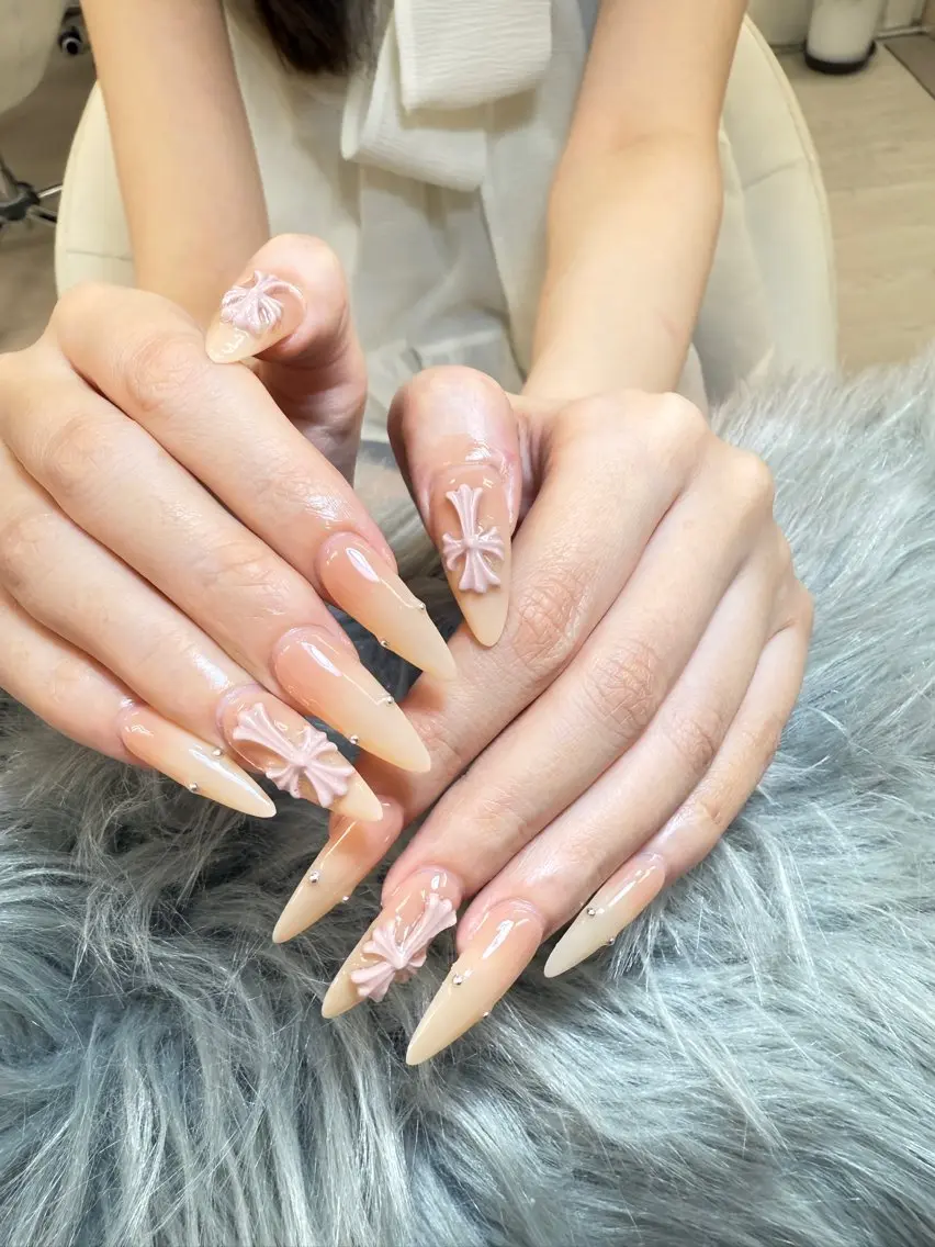 ネイル ハンドネイル ANH ゴテゴテネイルのネイルデザイン