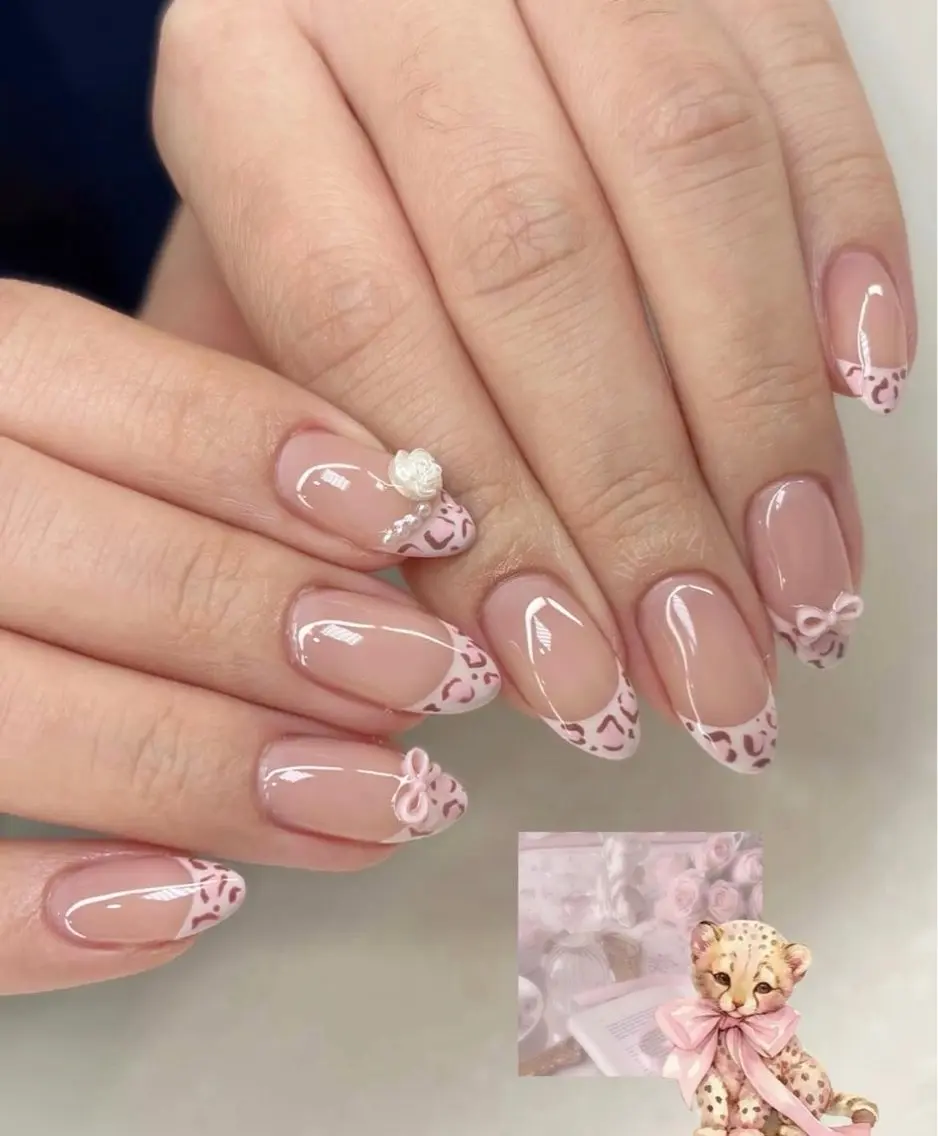 ネイル フレンチネイル ジェルネイル マグネットネイル 持ち込み ニュアンスネイル ハンドネイル Ribbonnail salonのネイルデザイン
