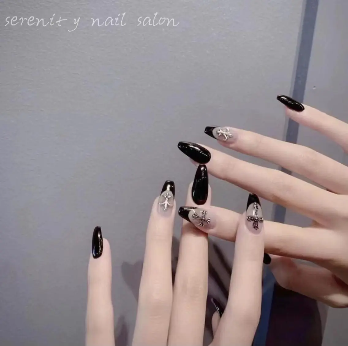 ネイル ハンドネイル ハンドケア ✨Serenity Nail salonのネイルデザイン