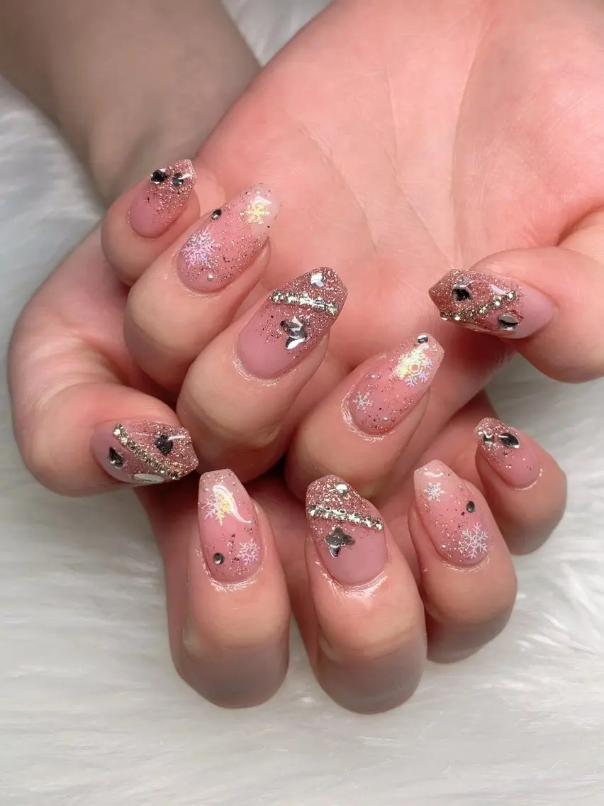 ネイル ハンドネイル 💅ネイルハウス🏡 🎀TOMO🎀のネイルデザイン