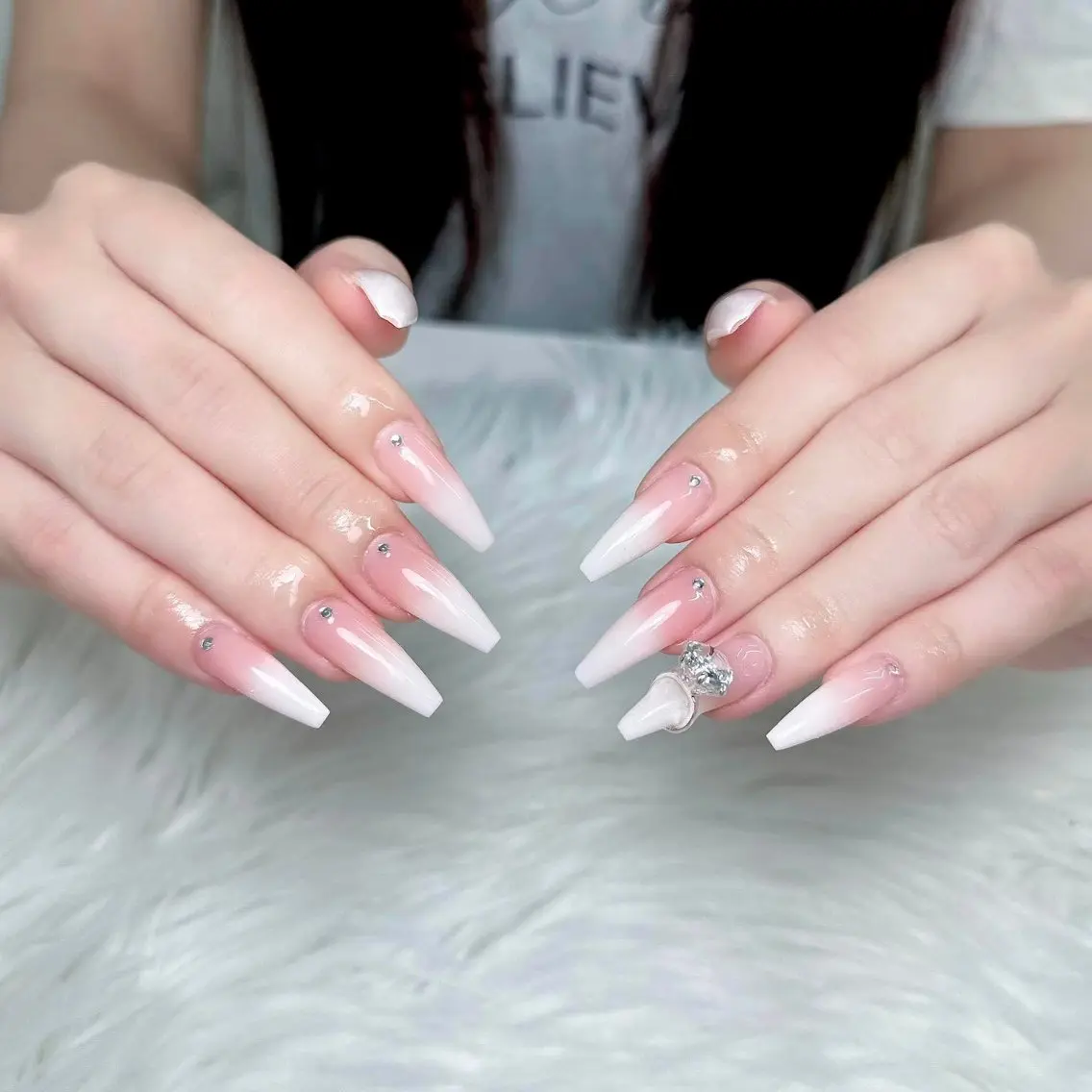 ネイル アートネイル 持ち込み ハンドネイル ハンドケア Dyo Nailのネイルデザイン