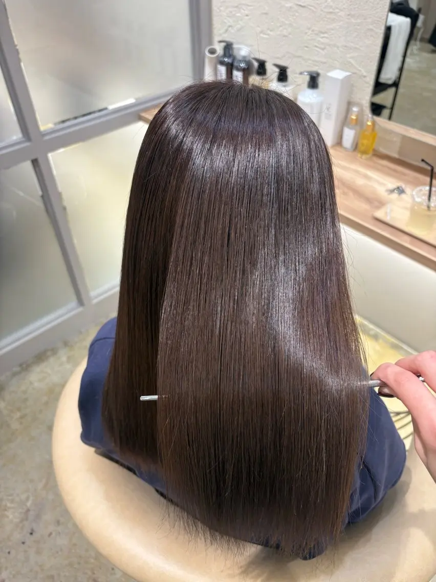 ミディアム ケアカラー トリートメント ヘアカラー sawa /髪質改善 /ケアカラーのヘアスタイル