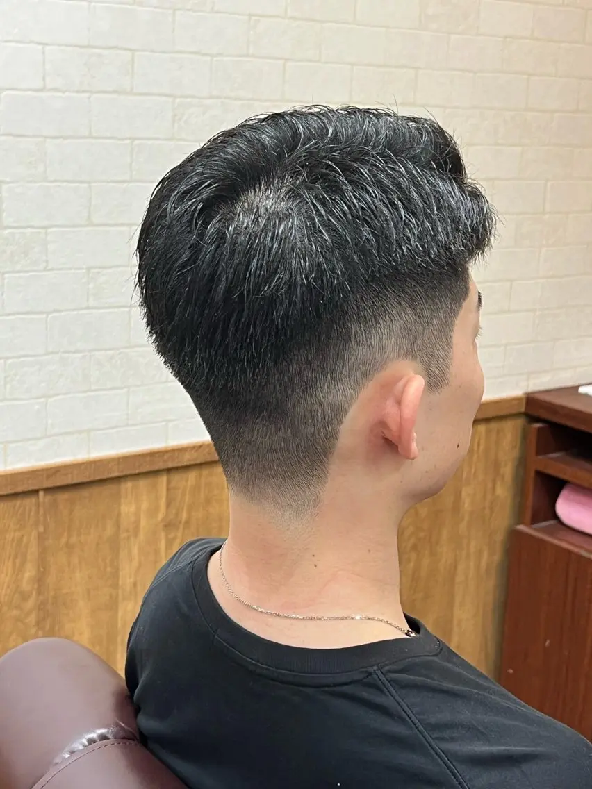 ショート メンズ clips eriのヘアスタイル
