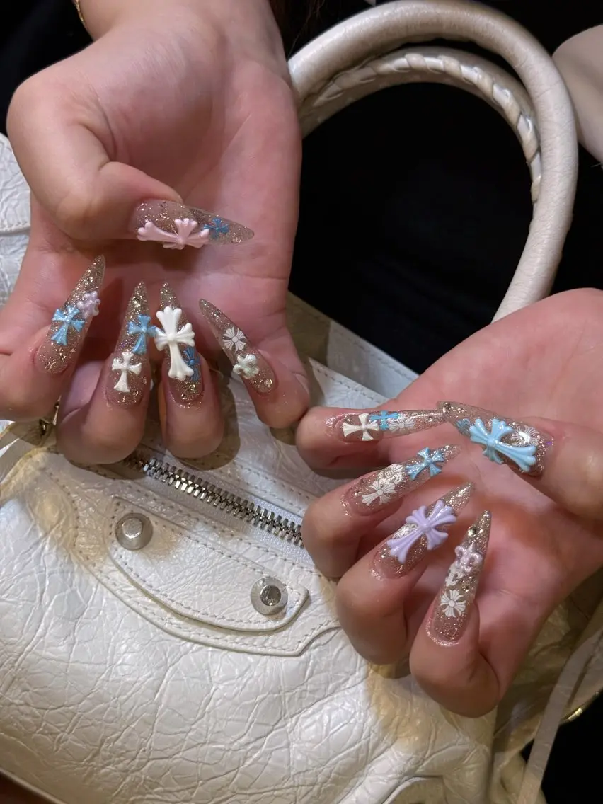 ネイル ハンドネイル lillion♡ Momokaのネイルデザイン