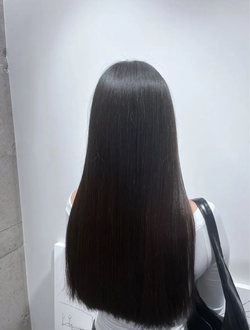 ロング カラー カット 縮毛矯正 トリートメント newi 天王寺 🪐airiのヘアスタイル