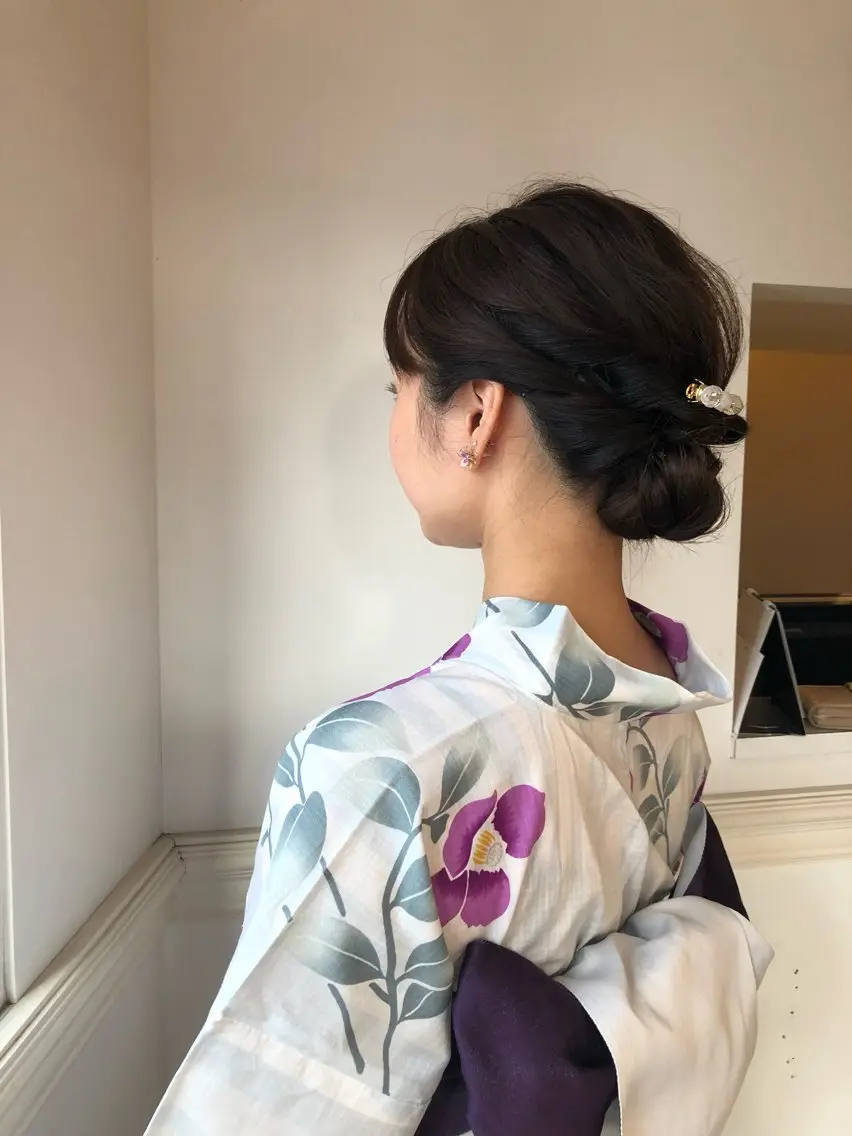 ヘアセット＋浴衣着付け8800円の写真