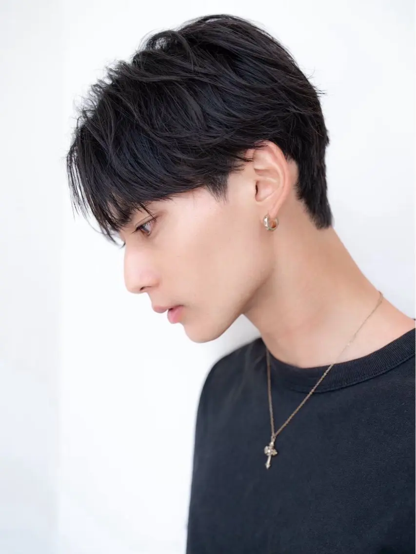 ショート HIROKI /艶カラー/カットのヘアスタイル