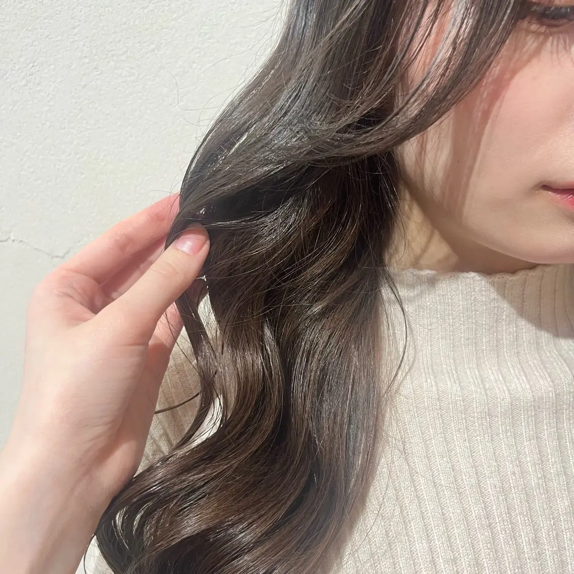 カラー ヘアカラー トリートメント 𝐲𝐮𝐮 /艶髪 /透明感カラー🌱のヘアスタイル