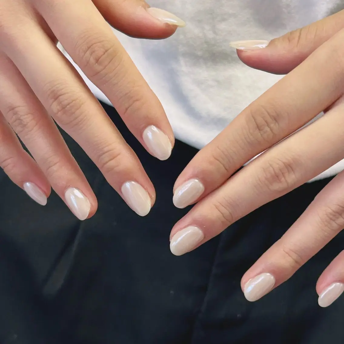 【Hand】ジェルオフあり ミラーネイルの写真