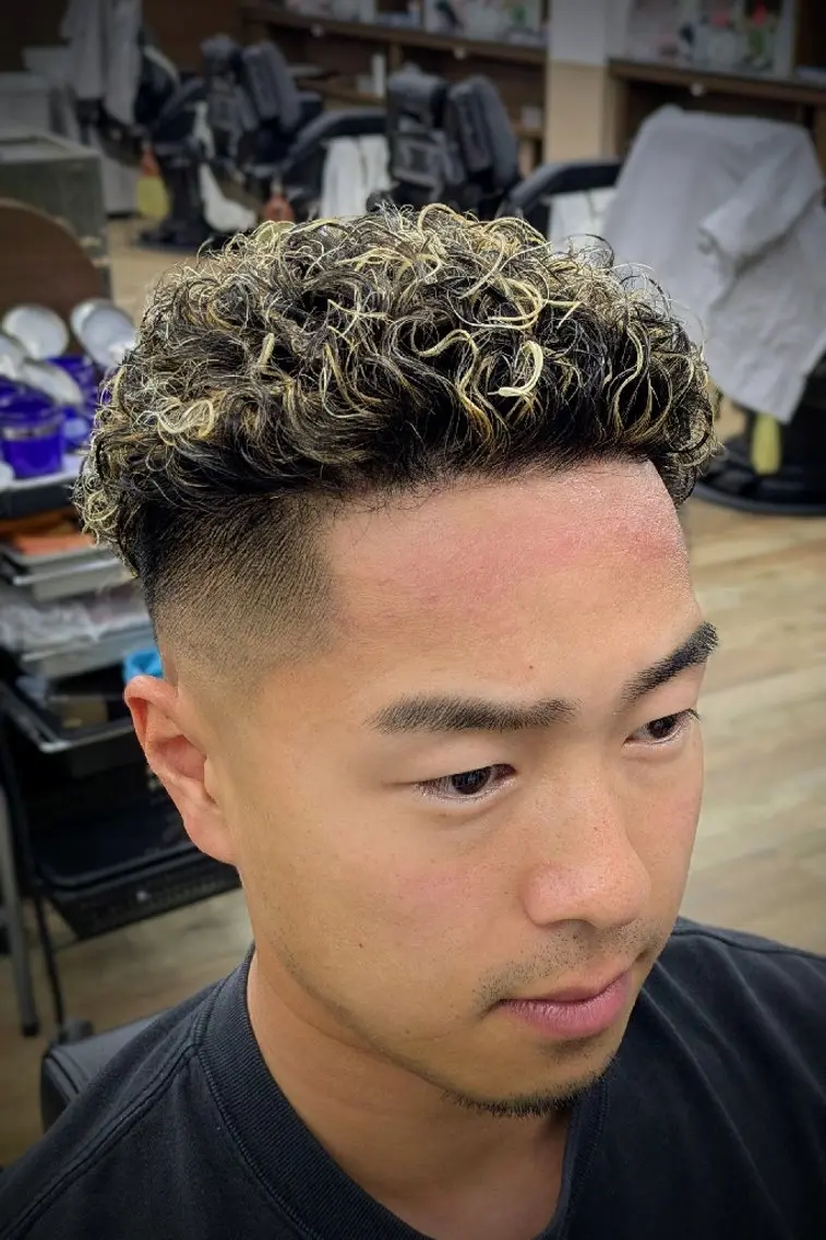 ショート パーマ 理容プラージュ燕三条 福井のヘアスタイル