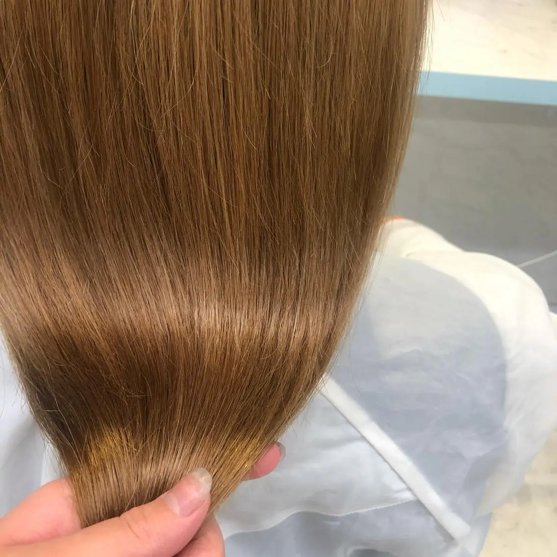 トレンドカラー MAHOのヘアスタイル