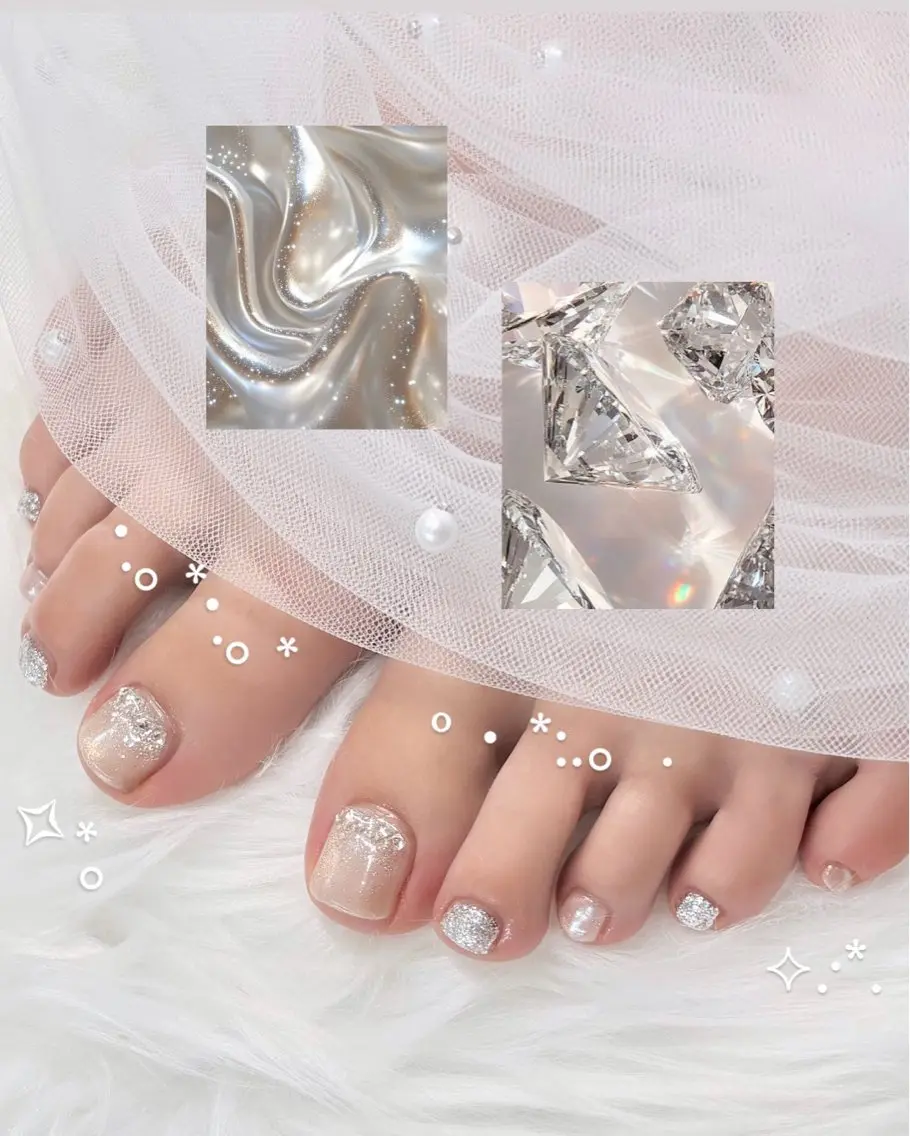 ネイル フットネイル キラキラネイル シンプルネイル 夏ネイル Hal nail立川 *yuunaのネイルデザイン