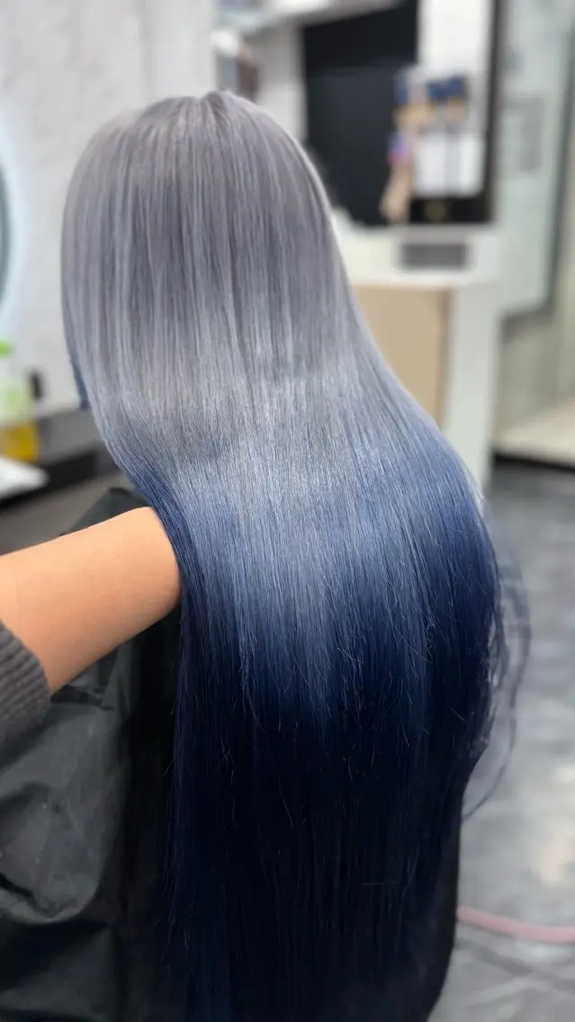 ロング ヘアカラー トリートメント stylist Momoのヘアスタイル
