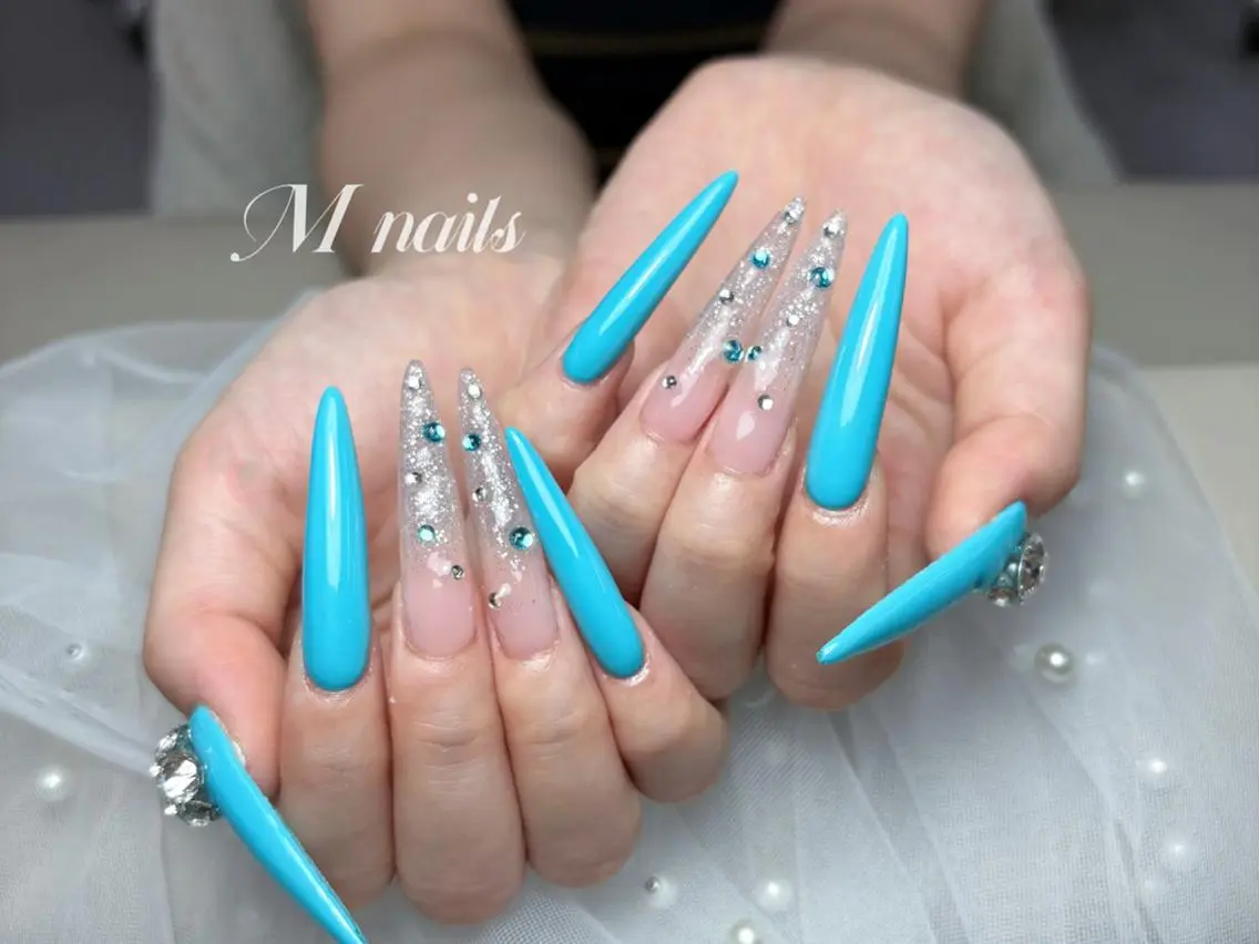 ネイル M 🌷Nail 長さだし専門店のネイルデザイン
