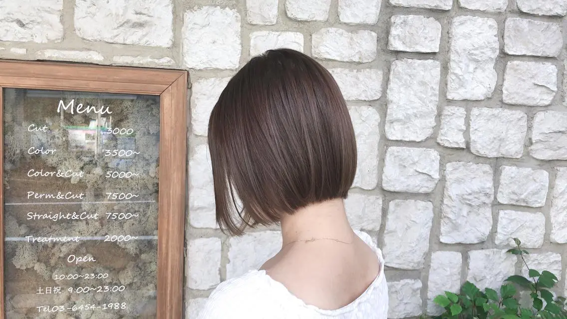 ショート カラー パーマ ヘアアレンジ メンズ キッズ ネイル マツエク・マツパ ベージュカラー ショコラベージュ ボブ カット ヘアカラー トリートメント 髪質改善/透明感 OAK兵庫のヘアスタイル