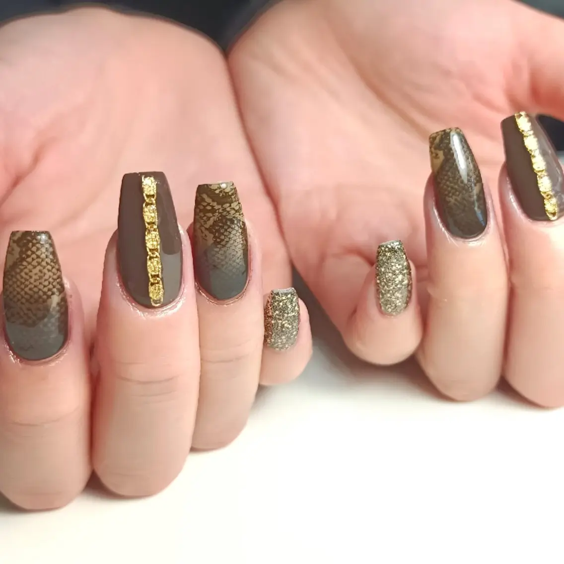 ネイル ハンドネイル Legit nail salonのネイルデザイン