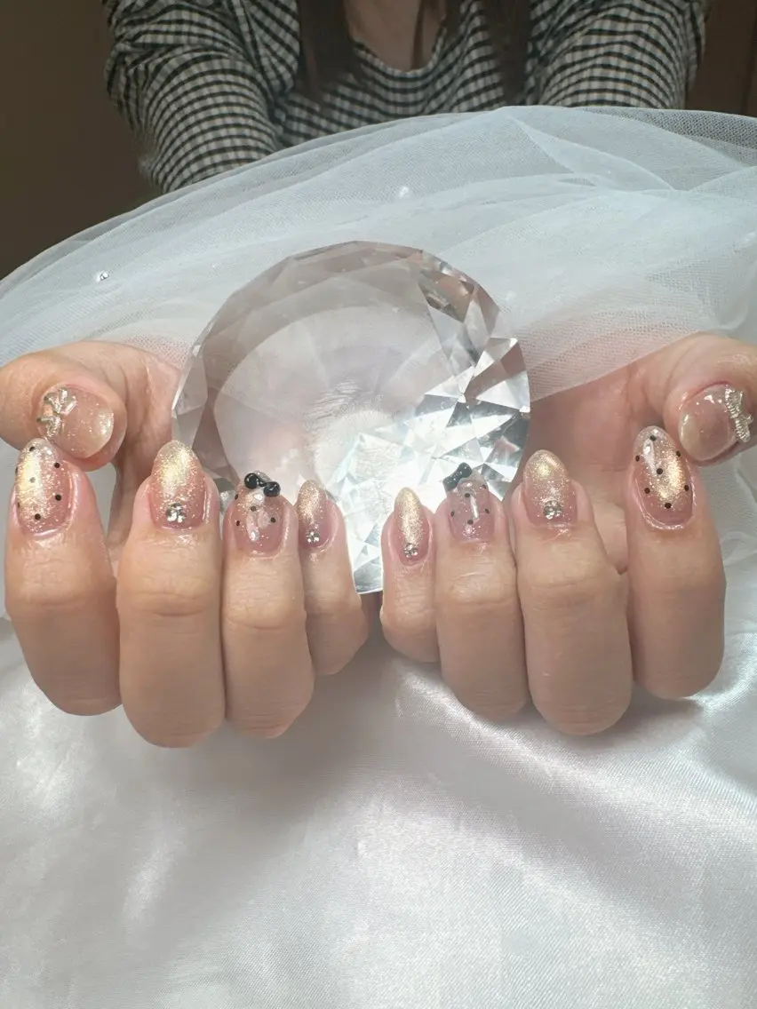 ネイル フットネイル ジェルネイル キラキラネイル レース 持ち込み ハンドネイル Queeens nailのネイルデザイン
