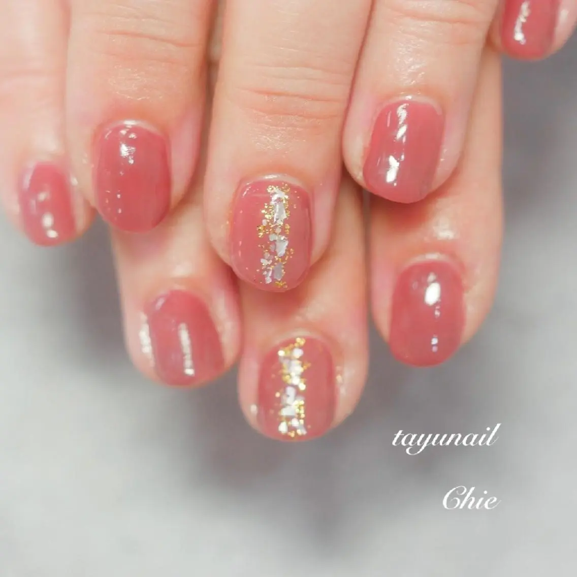 ネイル ブルー ジェルネイル キラキラネイル パラジェル ショートネイル ネイルサロン 【たゆnail】のネイルデザイン