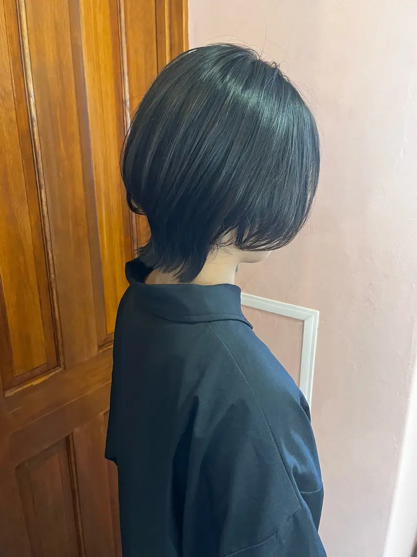 ショート 安達 俊亮のヘアスタイル