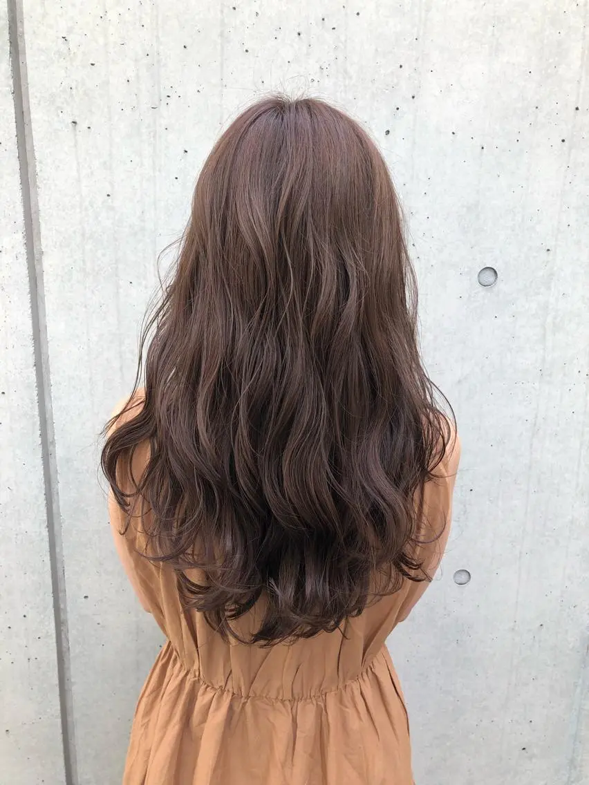 💓ダメージレスカラー➕カット➕サラツヤトリートメント💓の写真