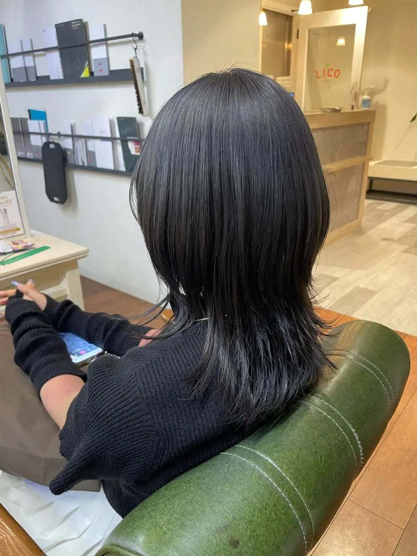 ミディアム カラー ブリーチ ブルーカラー 透明感カラー ダブルカラー ヘアカラー 🫧ツヤカラー🫧 上野/Rionのヘアスタイル