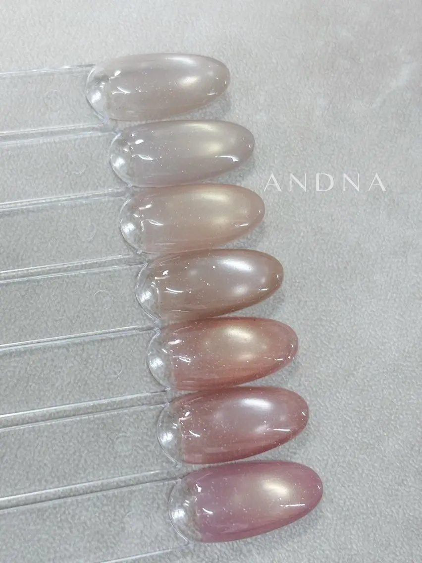 ネイル フラッシュネイル フラッシュマグ マグネットネイル Kinuko / ANDNAのネイルデザイン