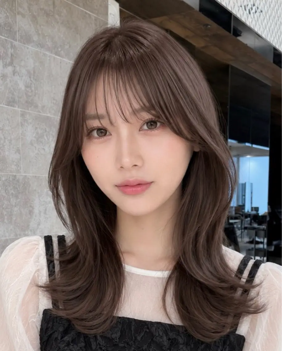 ミディアム カラー 透明感カラー 似合わせカット カット 早野太陽 ミディアムカットのヘアスタイル