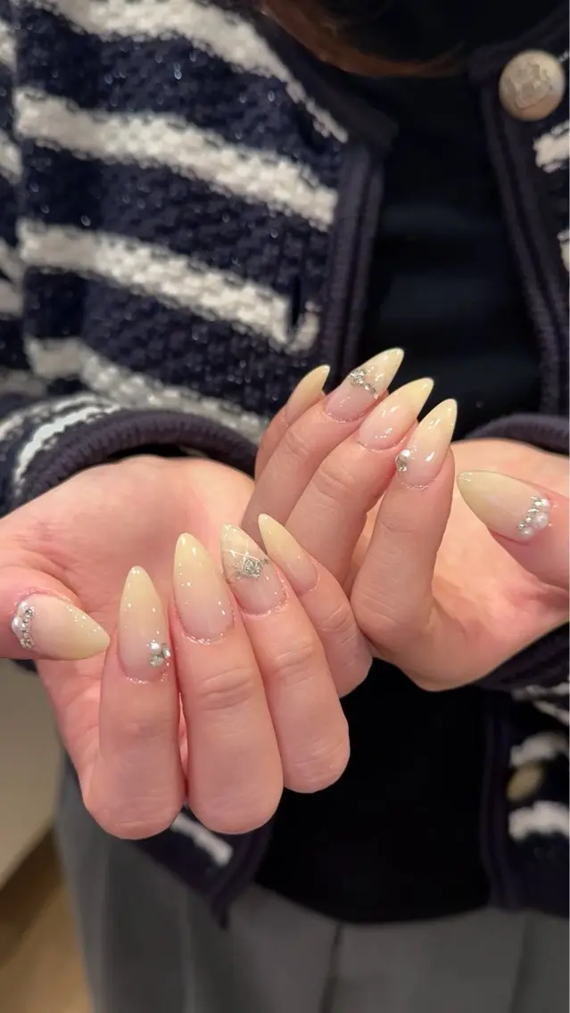 ネイル ハンドネイル .i salon ayameのネイルデザイン