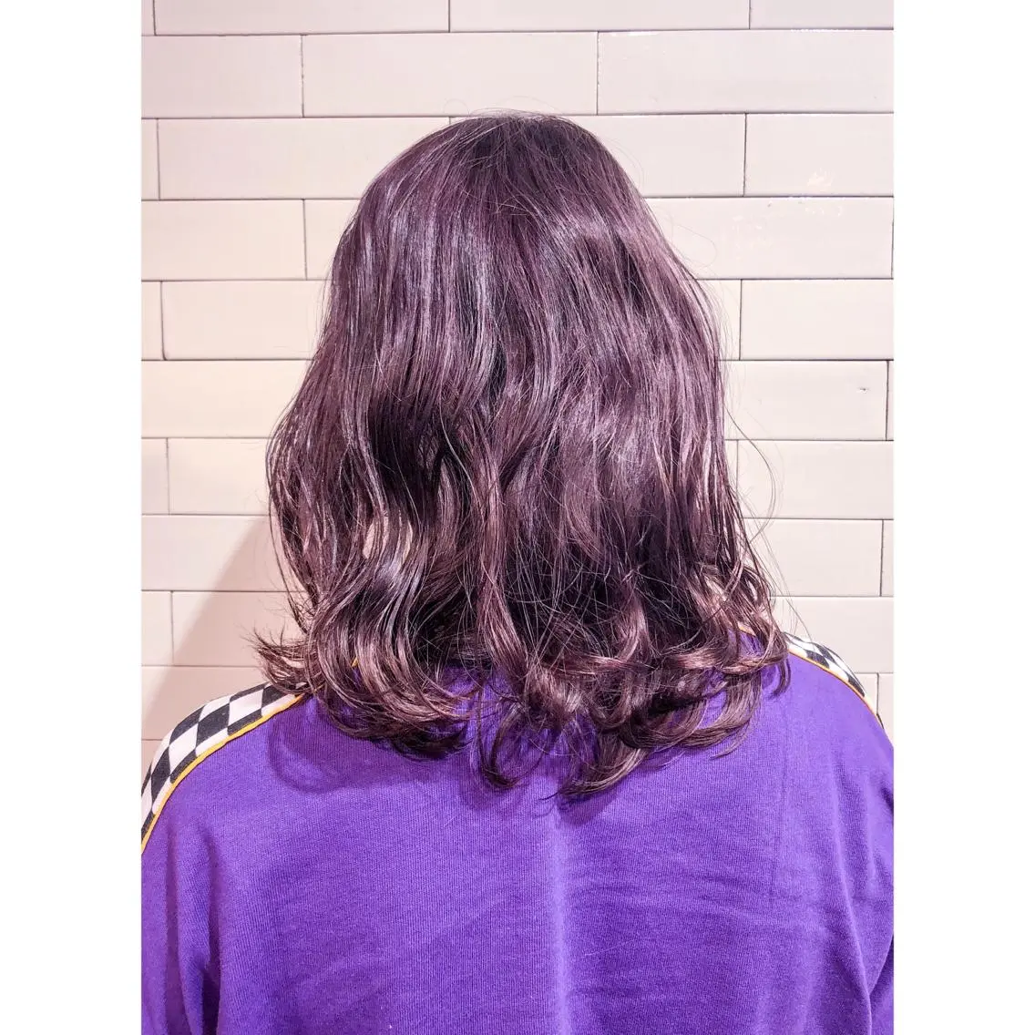 ミディアム EIGHT plum TOKIOリミテッドのヘアスタイル