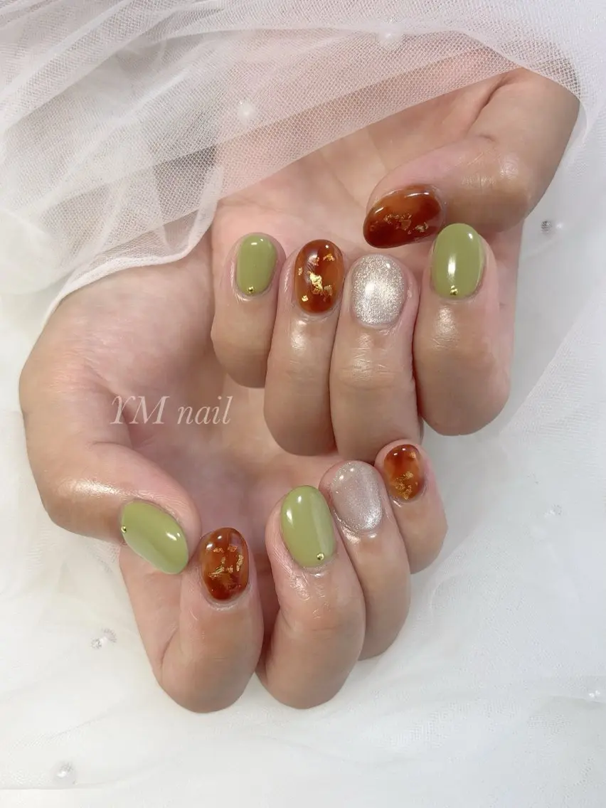 ネイル べっ甲ネイル ジェルネイル マグネットネイル ハンドネイル YM nailのネイルデザイン