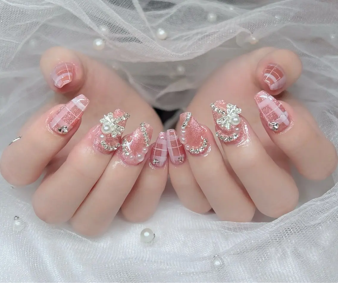 ネイル ハンドネイル 🎀PG🩵 ネイルサロンのネイルデザイン