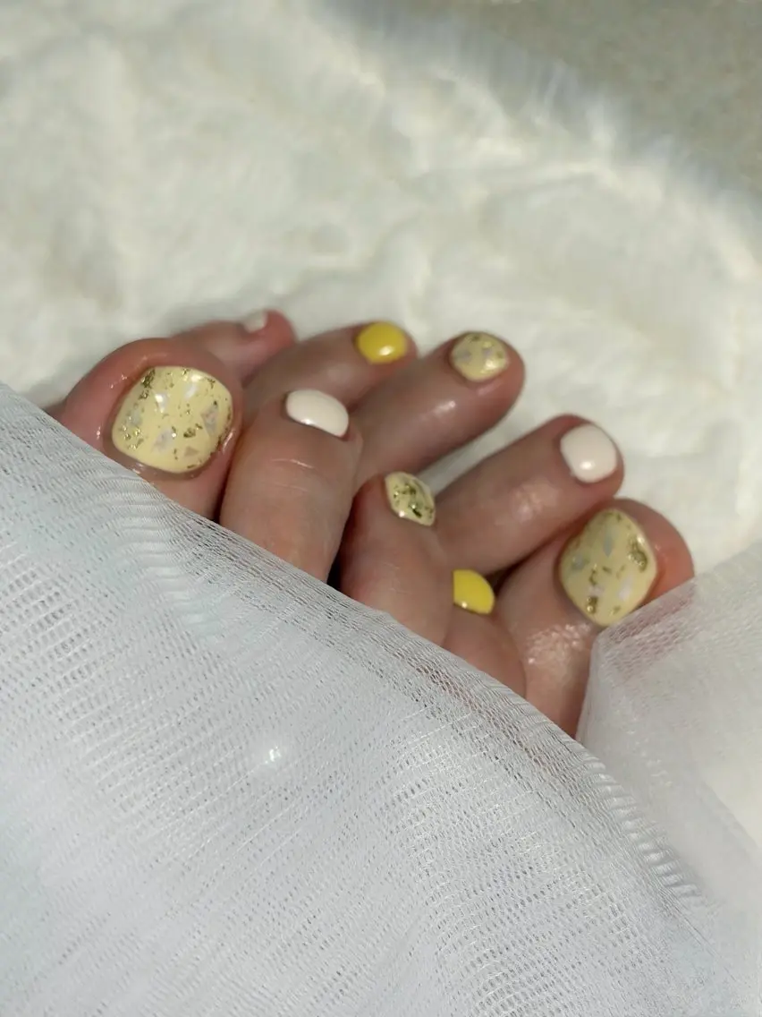 ネイル フットネイル 野々市藤平田 【えみーnail】のネイルデザイン