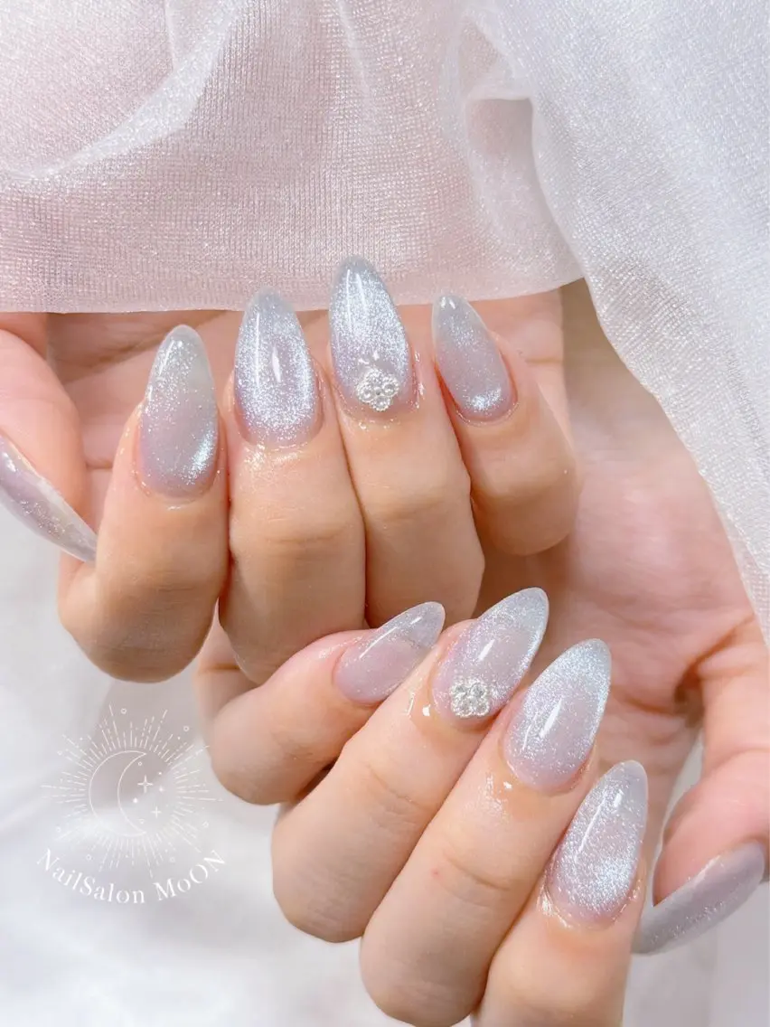 ネイル MoON...❤︎ MeGuのネイルデザイン