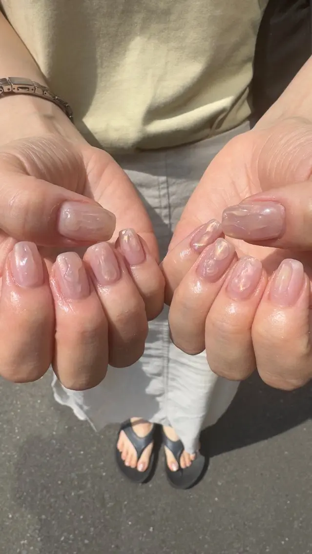 ネイル フラッシュネイル ホログラムネイル 韓国ネイル レース ラメ(グリッター) ハンドネイル MH_ Nailのネイルデザイン