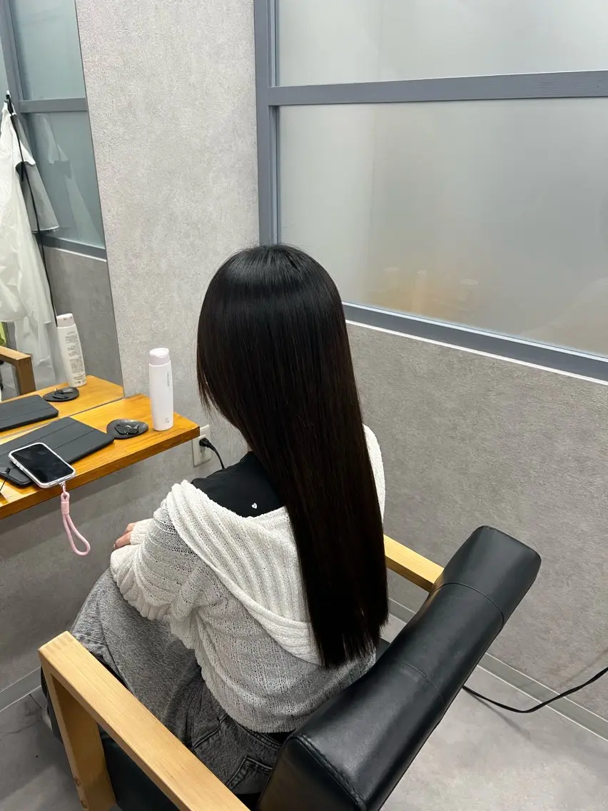 ロング 縮毛矯正 カット 縮毛矯正 さいとう いぶきのヘアスタイル