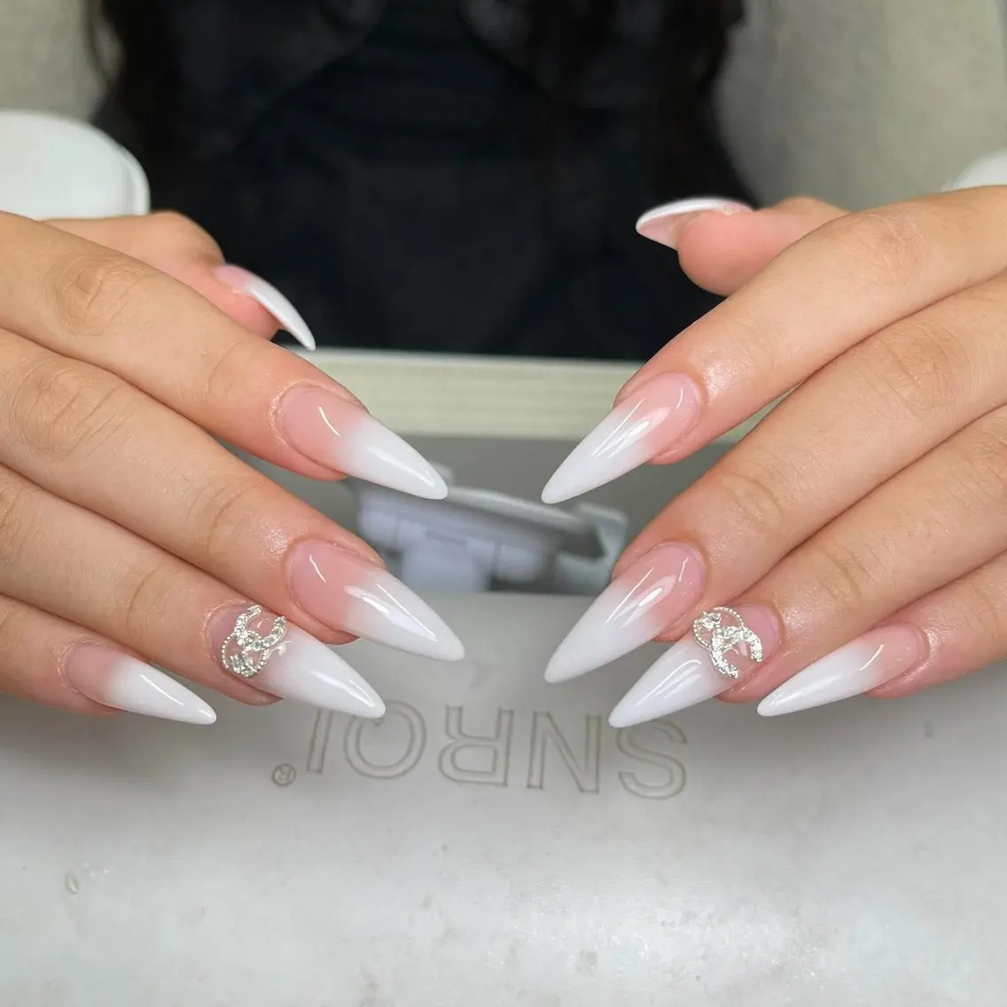 ネイル アートネイル 持ち込み ハンドネイル ハンドケア Dyo Nailのネイルデザイン