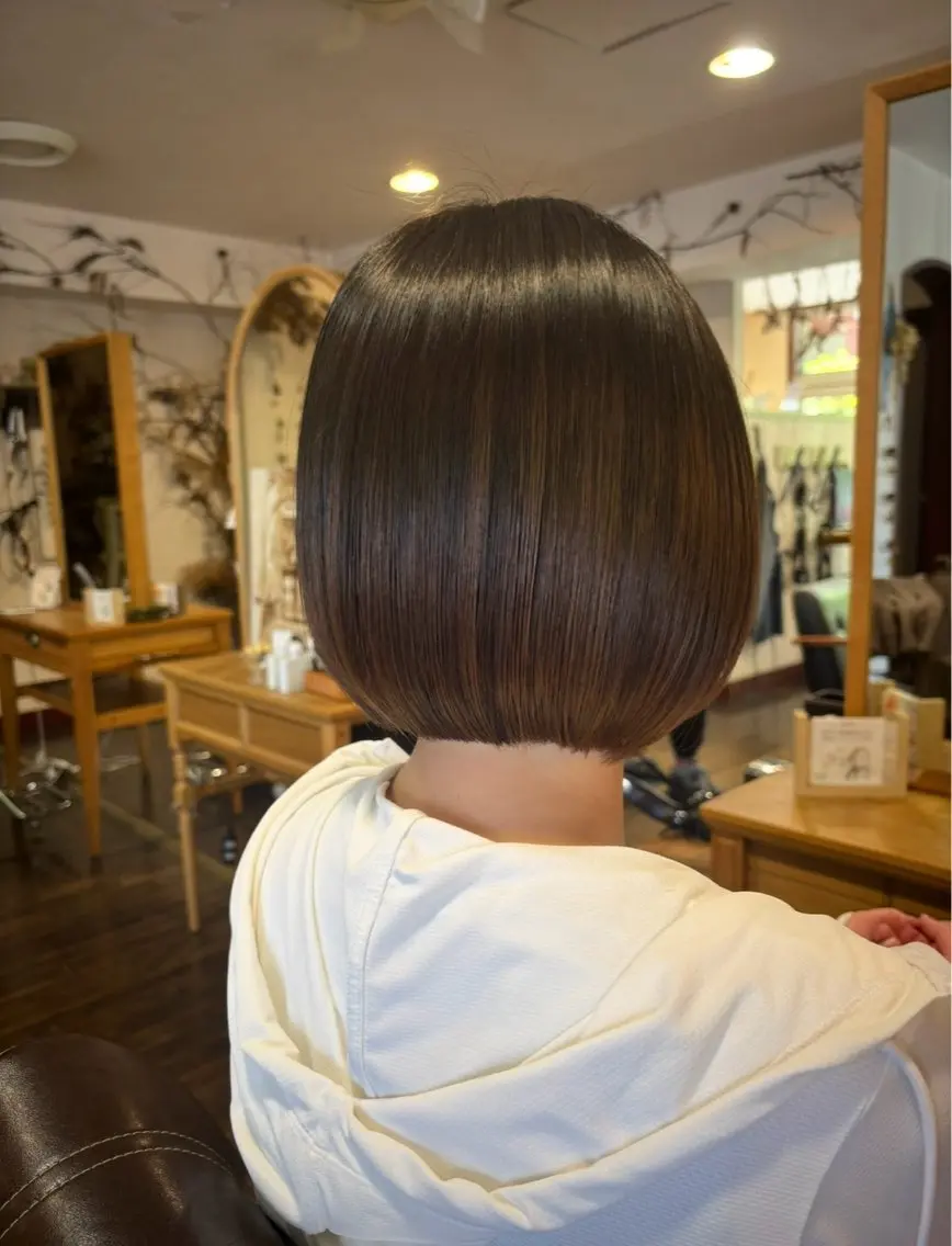ショート ボブ アカリ😸🫶 カラーリスト🧡のヘアスタイル