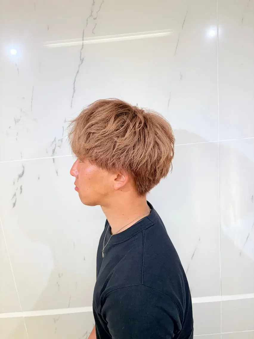 カラー 髙橋 欽春のヘアスタイル