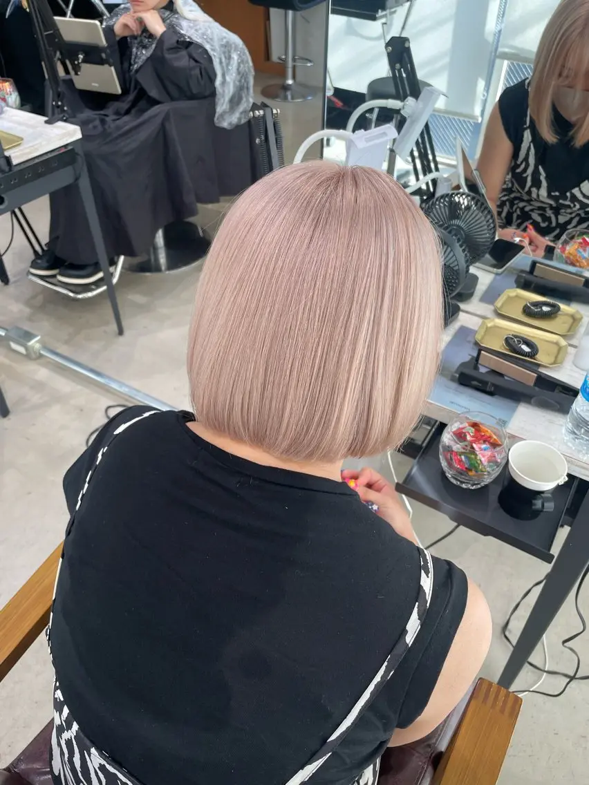 ショート カラー 🍫美髪✖️ 髪質改善🍫柴田のヘアスタイル