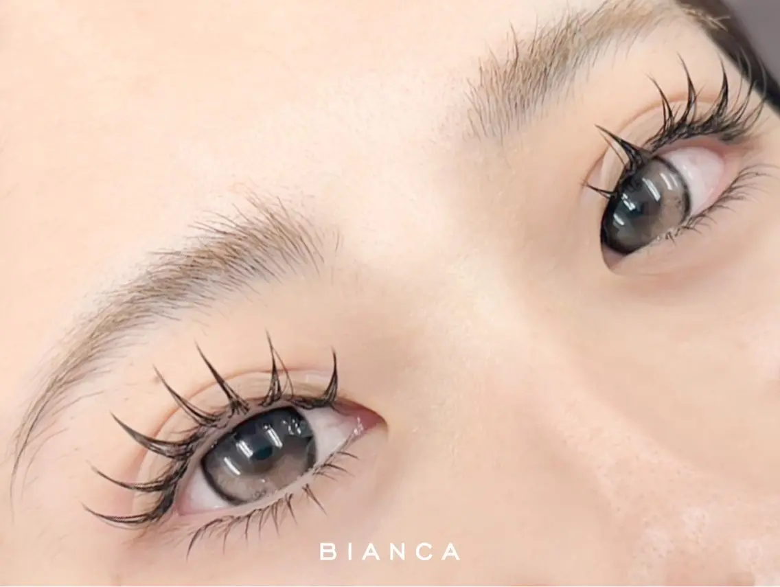 マツエク・マツパ マツエク Bianca 🎀🤍Ririnaのマツエク・マツパデザイン
