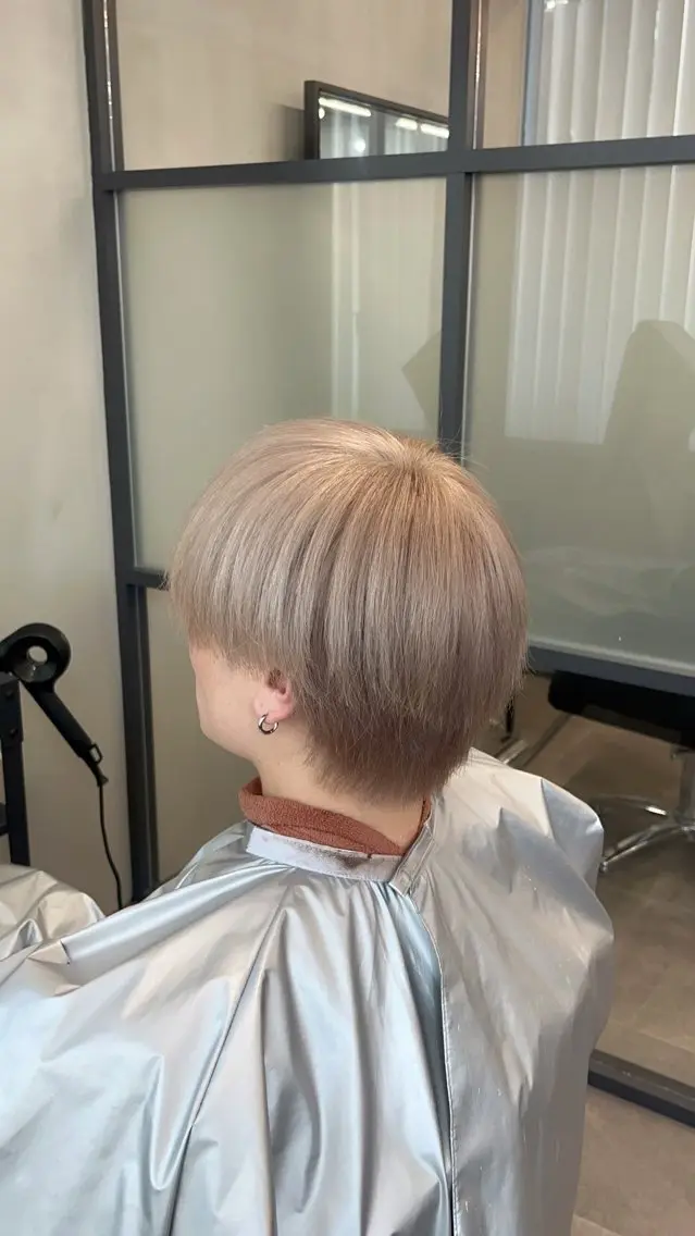 カラー 今井 花音のヘアスタイル